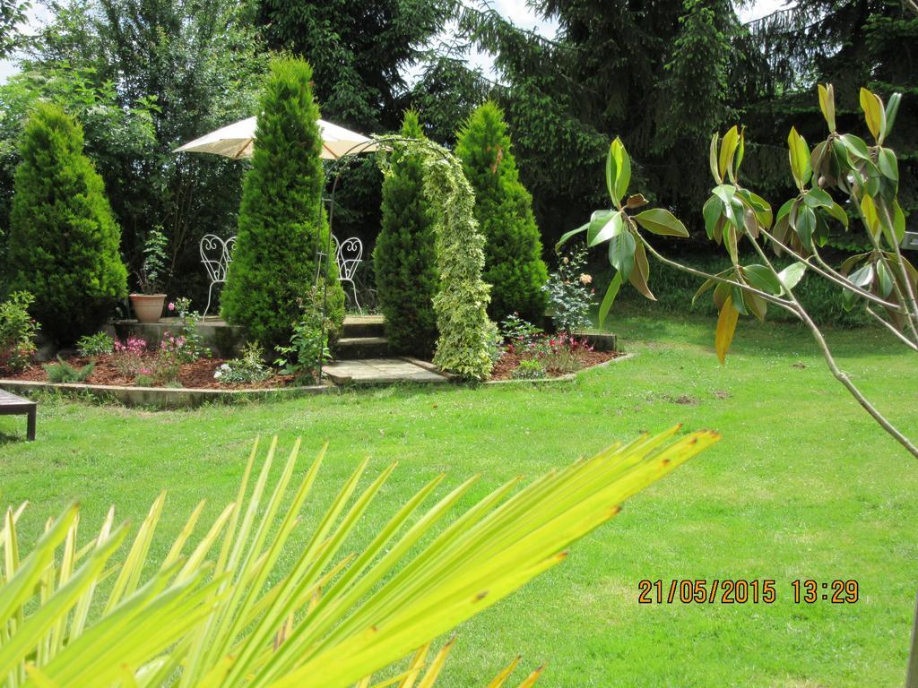 Domaine Le Chec Bed and Breakfast Saint-Ost Buitenkant foto